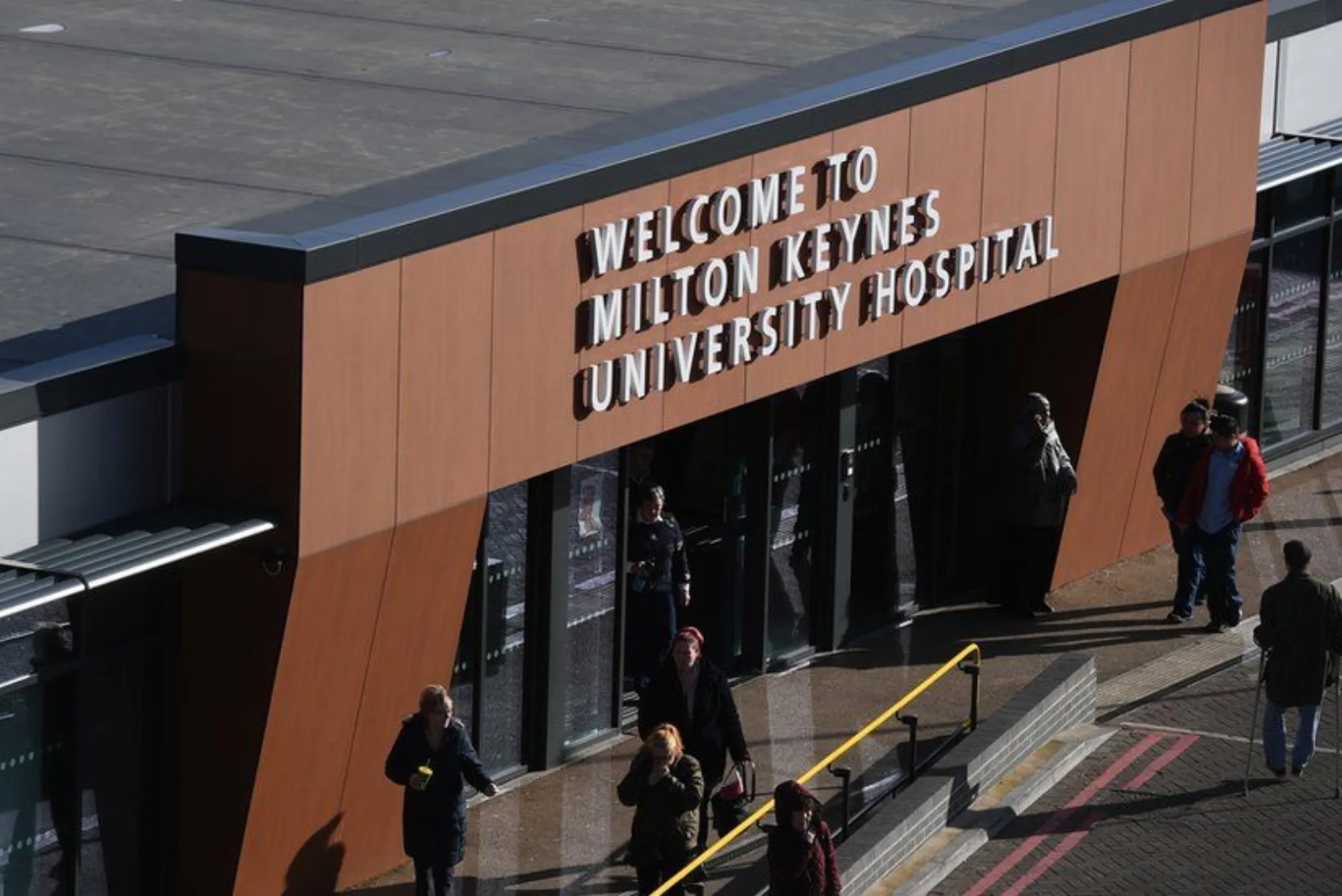 saxon clinic milton keynes