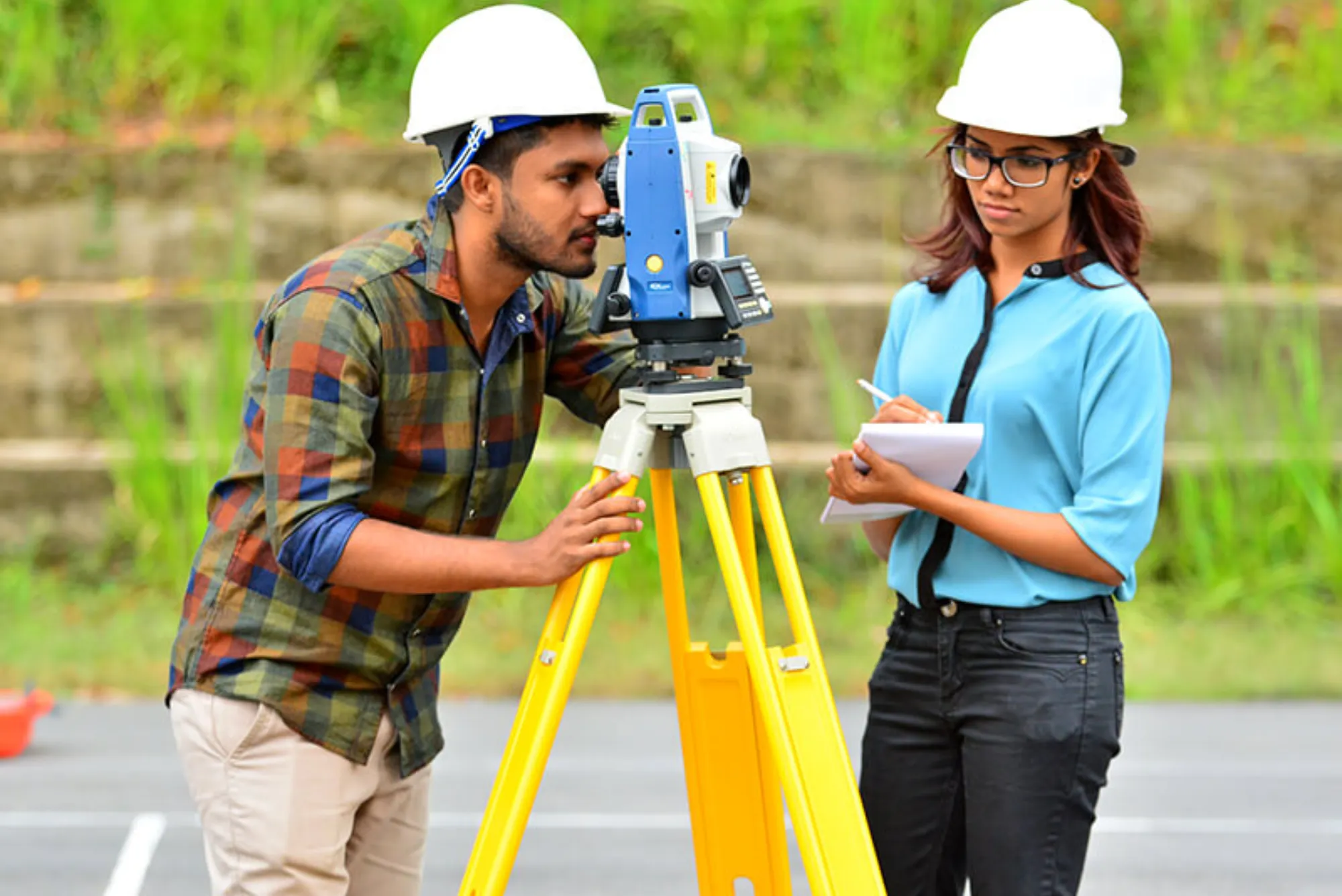 What are the career opportunities in Quantity Surveying
