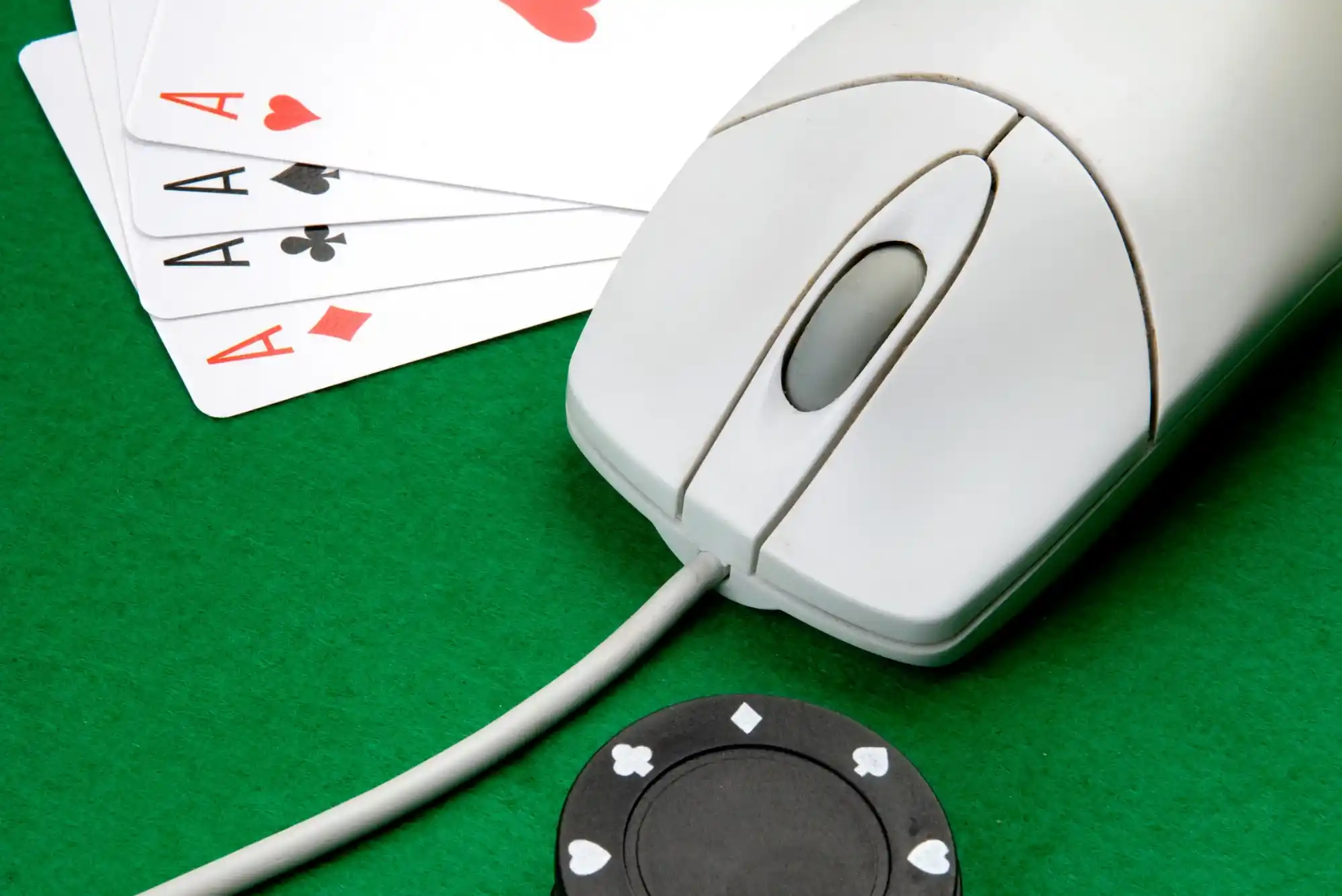 Do Mobile Slots Outperform Desktop Versions